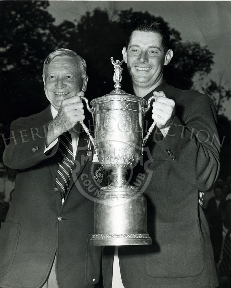 After winning the 49th U.S. Open championship in 1949, Dr. Cary Middlecoff (right) received the tournament trophy from Fielding Wallace, president of the Western Golf Association.