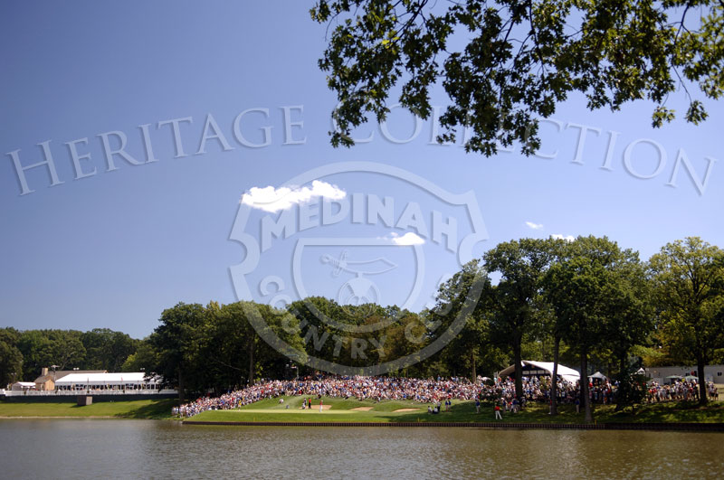 The gallery around 2 green during round 4 of the 88th PGA Championship in Medinah, Illinois. Sunday, August 20, 2006. Photographer: Montana Pritchard